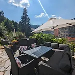 Urlaubsmagie - Felsenpfad - Sauna & Saisonaler Pool Apartment *