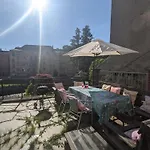 Urlaubsmagie - Felsenpfad - Sauna & Saisonaler Pool Apartment *