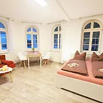 Urlaubsmagie - Felsenpfad - Sauna & Saisonaler Pool Apartment