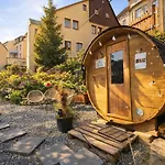 F1 - Urlaubsmagie - Helle Mit Sauna&pool Apartment Sebnitz