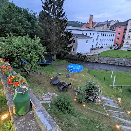Apartment Urlaubsmagie - Felsenpfad - Sauna & Saisonaler Pool