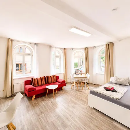Apartamento Urlaubsmagie - Felsenpfad - Sauna & Saisonaler Pool - F1 Sebnitz